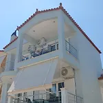 Ligeia Bedrooms 3*