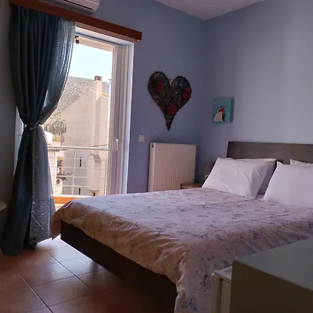 Ligeia Bedrooms 3*