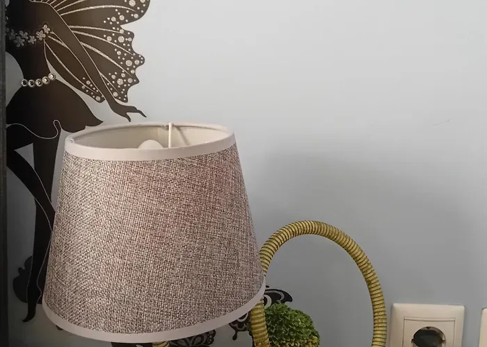 Ligeia Bedrooms נאפפליו